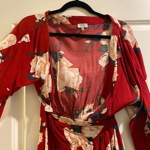 Long sleeve short romper